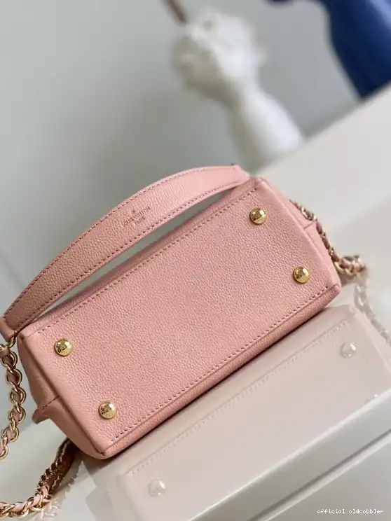 Official oldcobbler MINI LOUIS VUITTON EVER LOCKME 0608